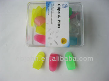 colorfull plastic kid paper clip and pin set