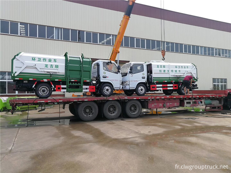 3 cubic side loading garbage truck2