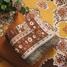 Custom Woven Jacquard throw blanket Tapestry with Fringes
