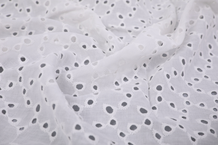 2020 cotton embroidery in  100% cotton  fabric High quality eco friendly woven 100% cotton embroidery fabric for clothes