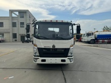 HOWO Blue Plate Gas Cylinder Transport Vehicle