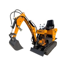 Gasoline Engine Mini Backhoe / Towable Garden Excavator / Crawler Backhoe Excavator