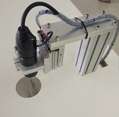 Bordatrice semi-automatica per maschere a tazza (2) Semi-auto Cup Mask Edge banding Machine (2)