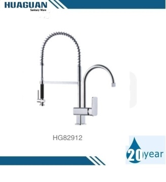 Sanitary Ware Pull Out Kitchen Faucet