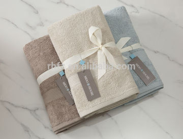 Plain Color Dyed Bath Towel with border