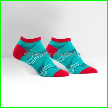 Women cotton bright colored ankle socks