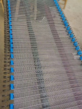 Plain mesh conveyor belt fabric