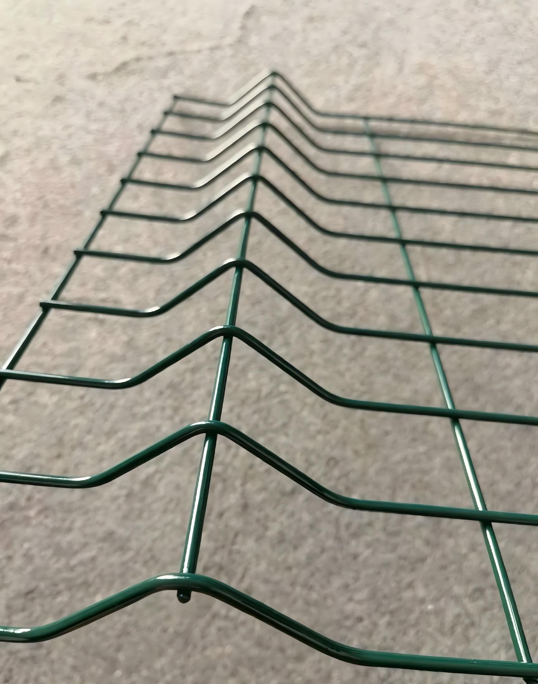 Valla de PVC curva Curved PVC fence