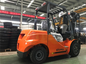 3.5T Diesel Fork lifter With Solid Tyre