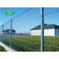 Triangle bending wire mesh fence