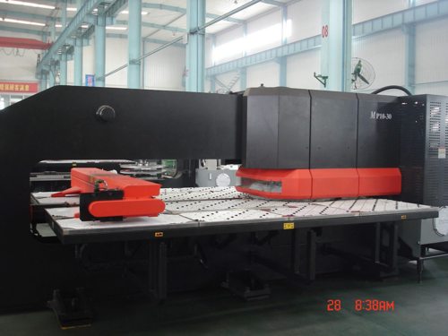 Punch Press Machine, CNC Hydraulic Punch Press Machine with High Accuracy, Punch Press Machine, Turret Punching Machine