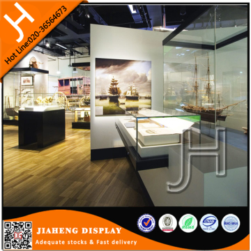 Tempered glass recessed display case with humidity control