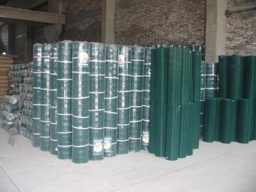 Poultry Houses wire mesh