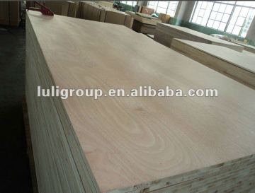 Lightweight Indonesia Falcata Core Okoume Faced Block Block