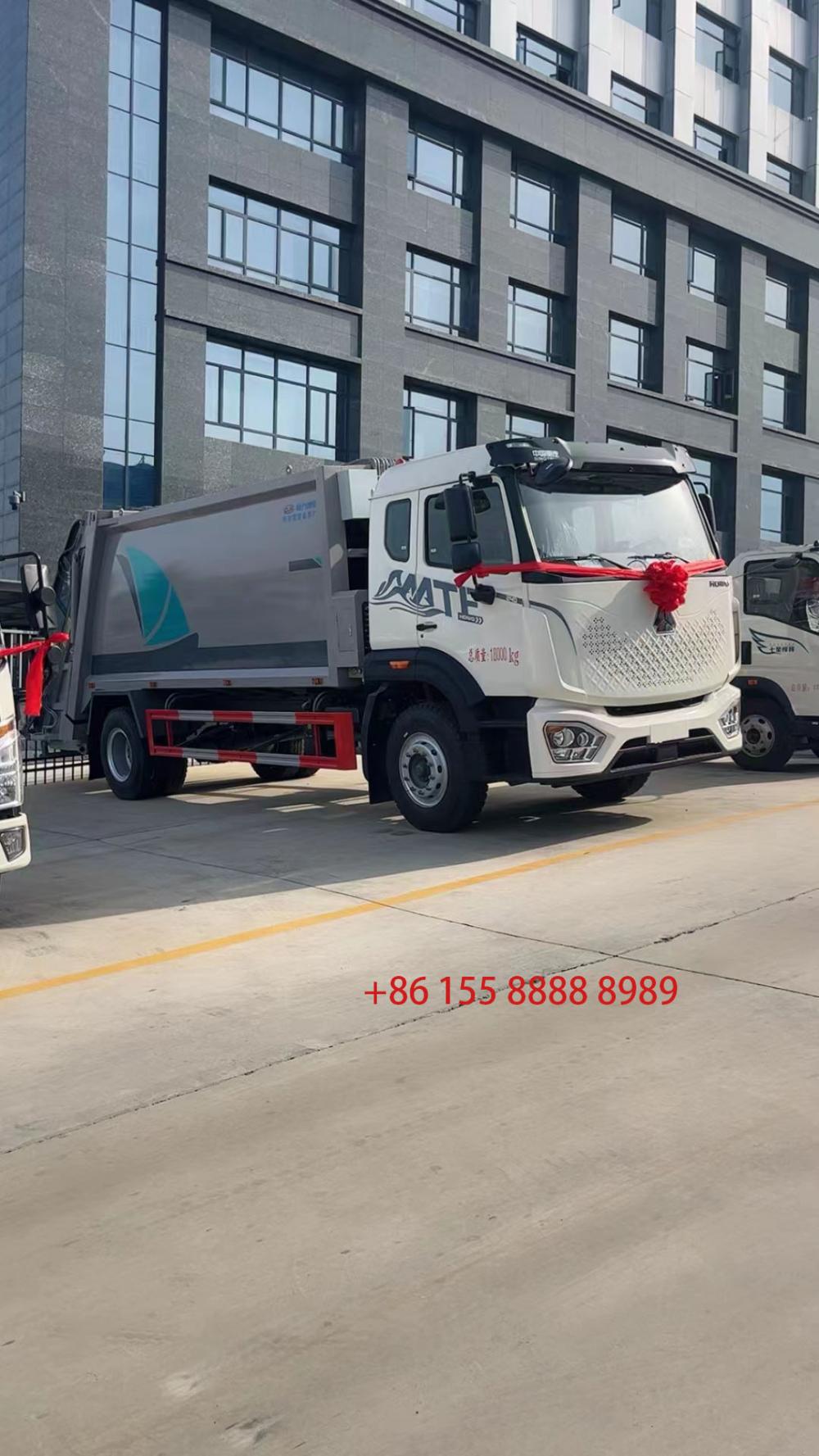 Howo 8cbm Compression Garbage Truck 6 Jpg