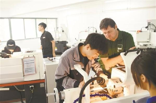 Industrial support arm system modular control box for CNC machine