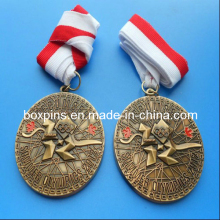 Canadian Maple Leaf Medals (BOX-JAN-Medal-036)