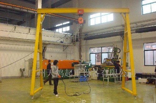 TG small launching lifting gantry