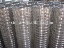 Welded wire mesh with galvanized iron wire mesh plate