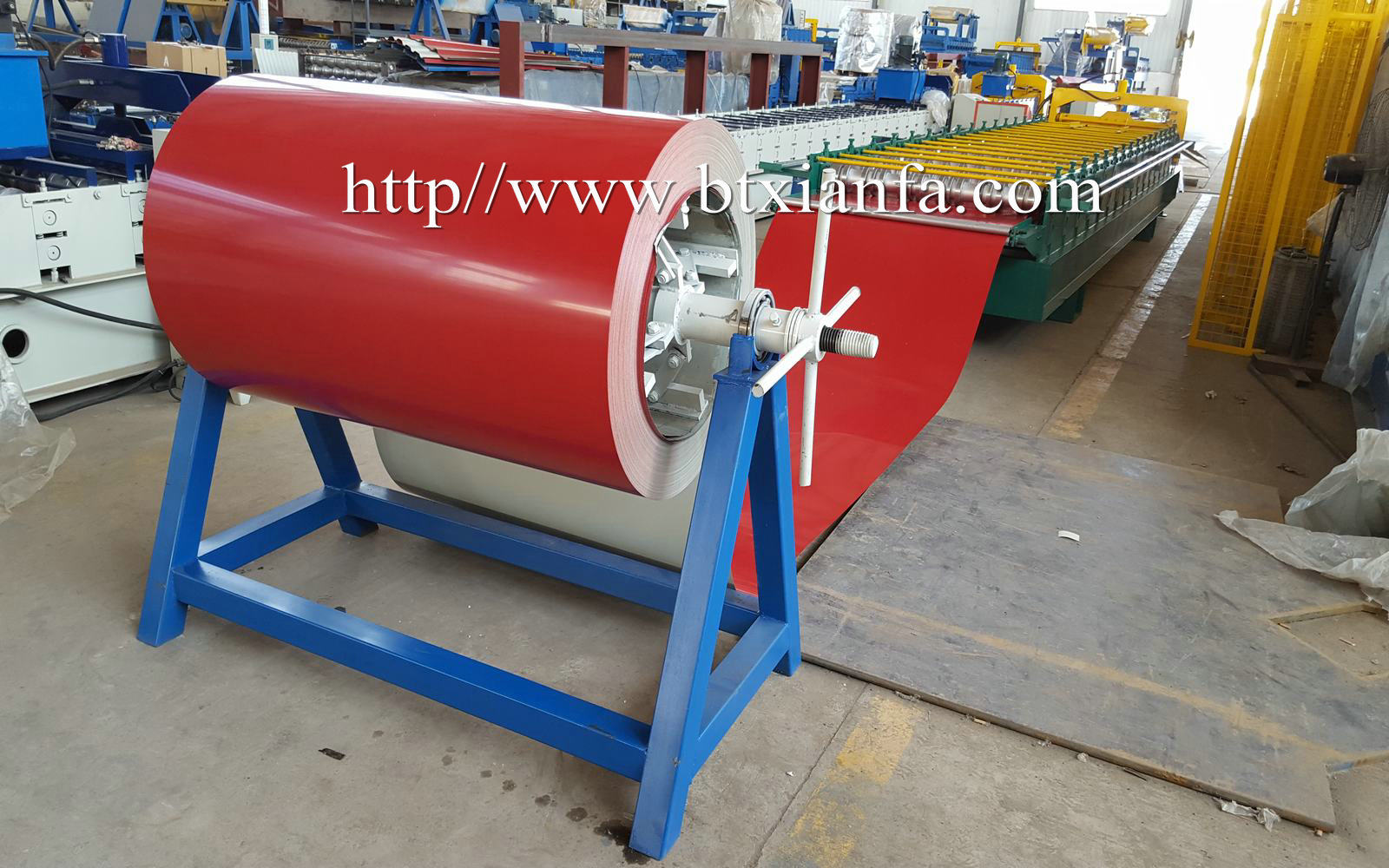 steel roofing machine