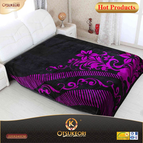 Black plain coloured blankets and printed and embossed blanket.