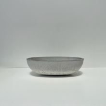 Sleek Minimalist Concrete Skal Basin
