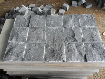 China Hainan Black Basalt natural split cobble stone