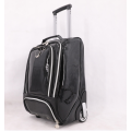 Golf duffle bag with wheels