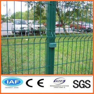 Green coated wire mesh fence for boundary wall