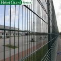 Hot Menjual PVC Dilapisi Double Wire Mesh Fence