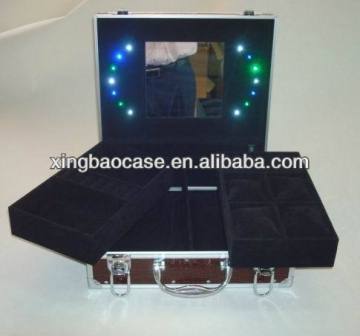 Aluminum jewelry case cosmetic beauty case with light ZW013