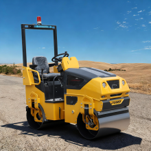 Low Price 1.5 Ton Vibrating Compaction Vibratory Roller Machine Asphalt Ride on Mini Compactor Road Roller