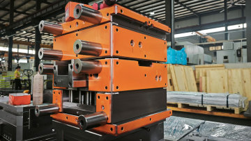 PlasticPro Precision Series Mold Base