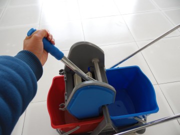 Hotel Deluxe Mop Wringer Bucket