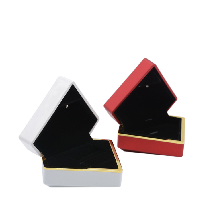 Diamond shape ring box red white black diamond jewelry box with LED light