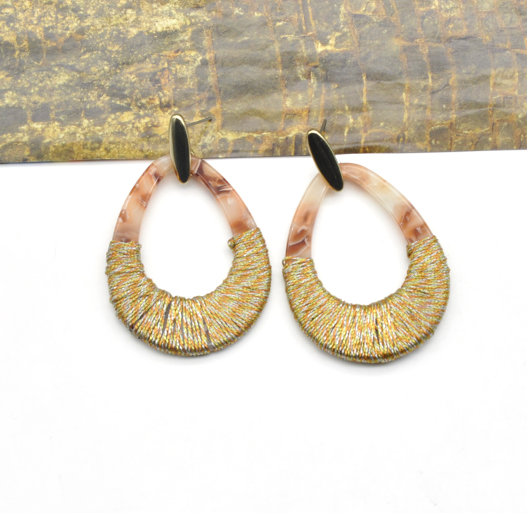 2021 Custom design gold thread roll acetate small simple unique stud earrings