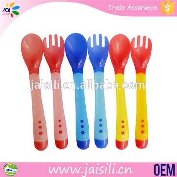 Hot Sale Plastic Spoon Temperature Sensing Baby Sensor Spoon