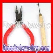 Stainless Clip Plier And Pulling Needle Feather Extensions Kit?