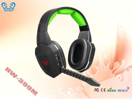 2014 hot sale portable rechargeable wireless gaming headset with led logo lighting earlaps