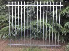 Spear Top Permanent Fencing