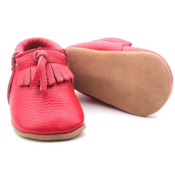 2017Hot Selling Red Soft Sole Leather First Walker Baby Moccasin Shoes