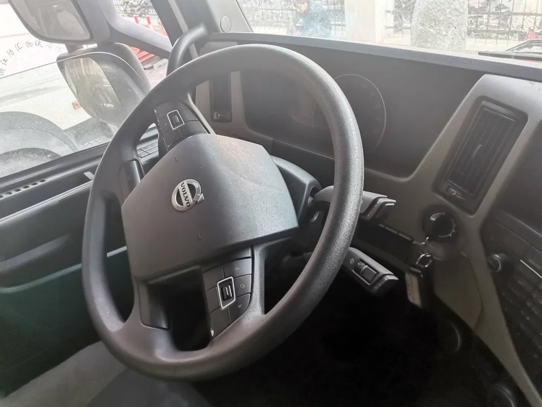 Used Good Price Volvo Tractor Truck in Good Condition
