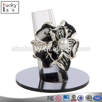 Custom acrylic ring display rack counter top finger ring jewelry display holder