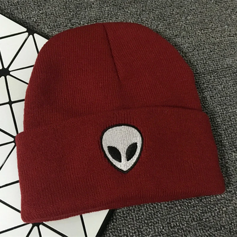 Alien Embroidery Knit Woolen Hat Autumn Winter Men and Women Outdoor Warm Curling Headgear