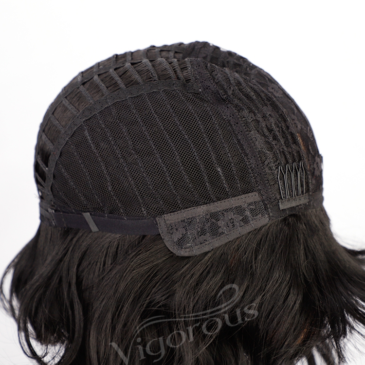Top Sale Vendor Short Wavy Wig Bangs Synthetic Wigs for Women Natural Color Hair Bob Wigs Heat Resistant Fiber