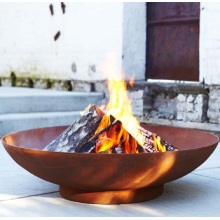 야외 나무 굽기 불 구덩이 불 그릇