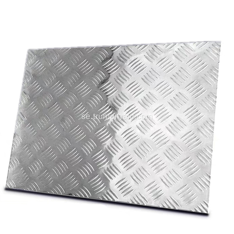Rutigt ark med hög barhöjd av aluminium för släp