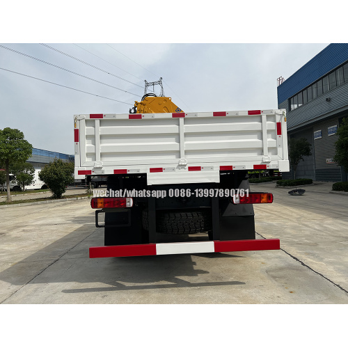 SINOTRUCK HOWO 4X4 CRANE DECMG MONTADO DO CAMINHO XCMG 12T