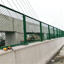 Anti-vertigo framed fence low carbon steel expanded mesh
