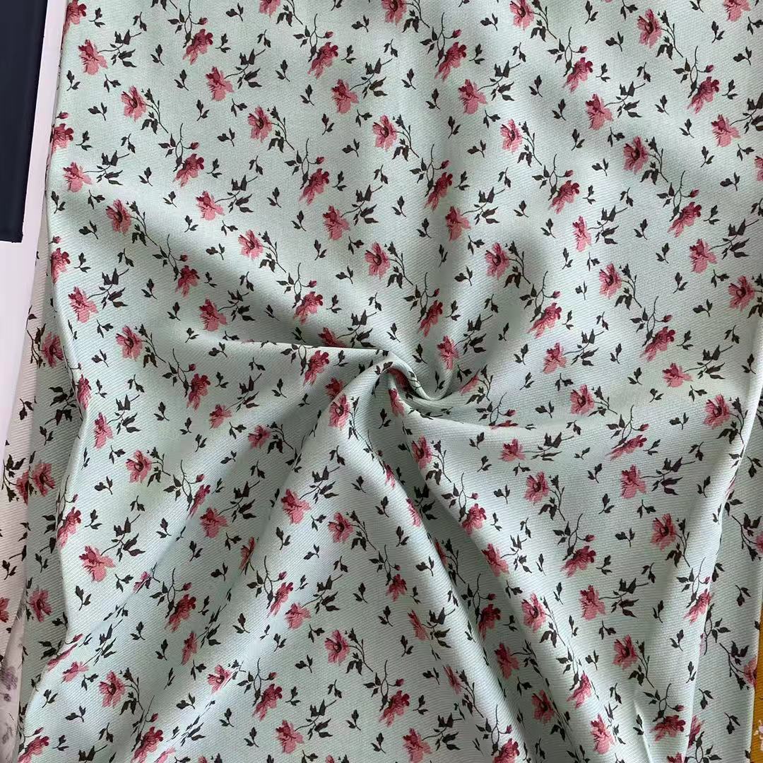 Chinesische kundenspezifische umweltfreundliche Textil 30*30100% Bio-Baumwoll-Twill Digitaldruckstoff Stoff